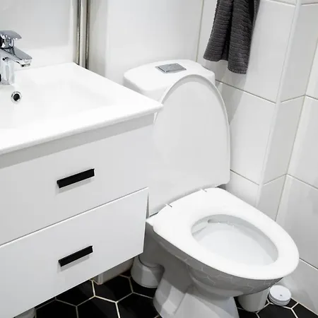 Stylish And Newly Renovated Downtown Апартаменты *